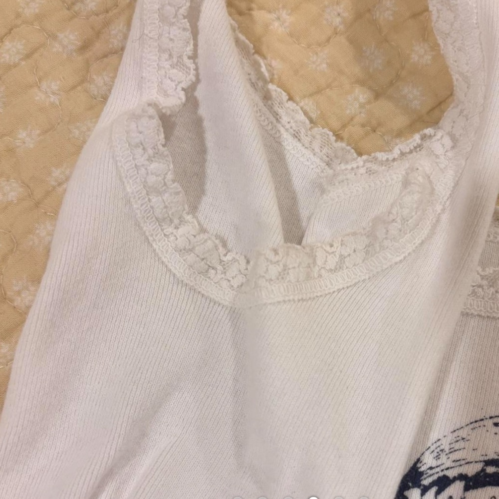 Brandy Melville John galt matching pajama set - one size - Picture 8 of 9